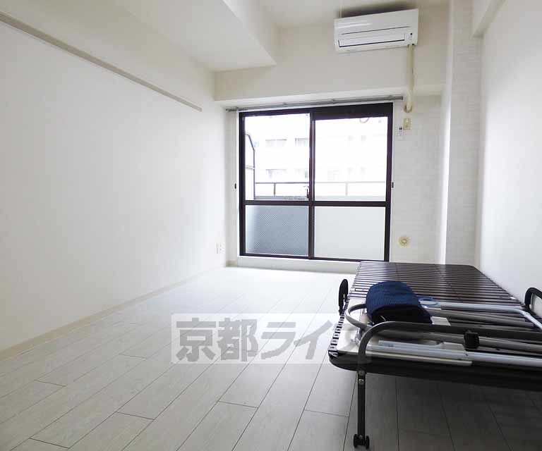 居室・リビング　綺麗な室内です。