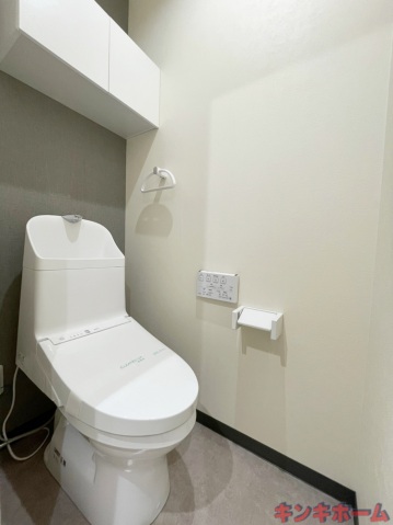 トイレ　写真は別のお部屋です。