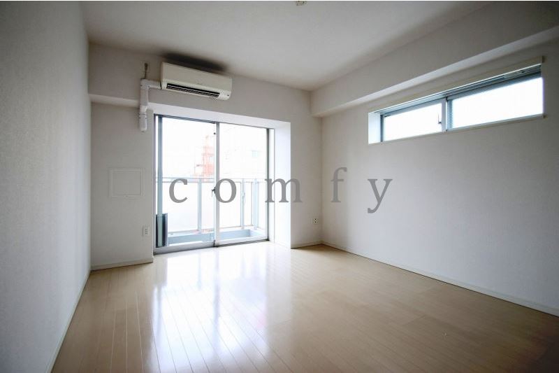 その他部屋・スペース　別角度からの洋室