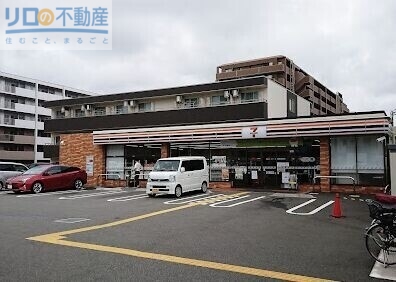 コンビニ　セブンイレブン伊丹大野１丁目店（コンビニ）まで1107m