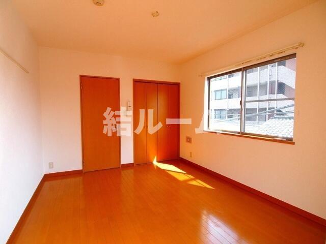 居室・リビング　別号室参考写真