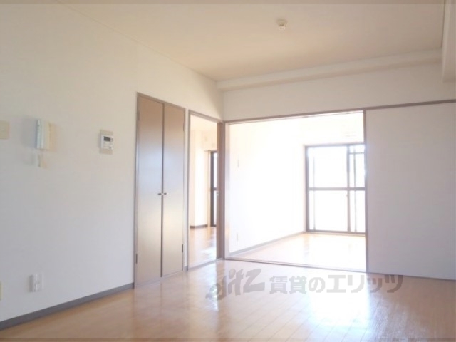 居室・リビング　居室