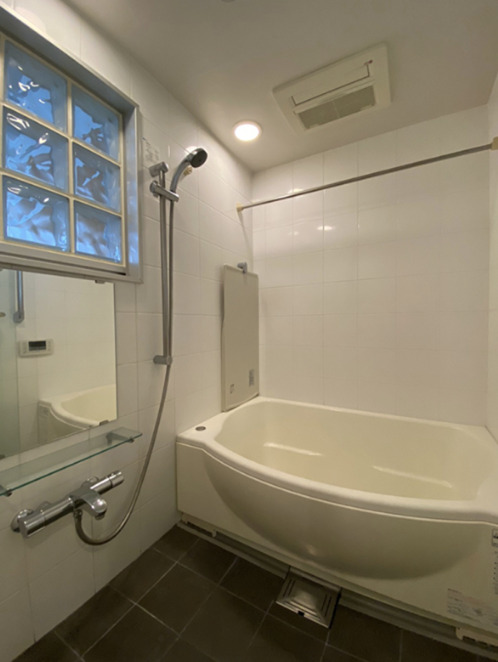 バス・シャワールーム