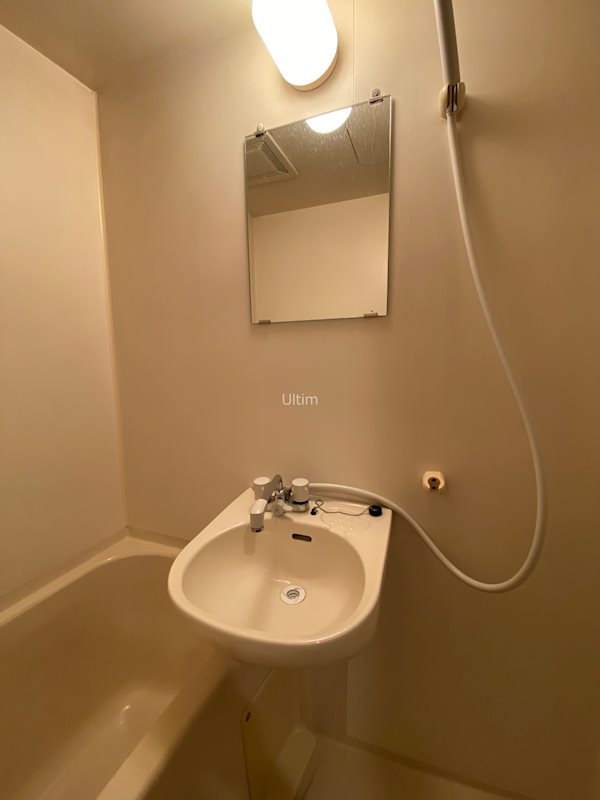 洗面設備　別部屋のお写真です。ご参考までに！