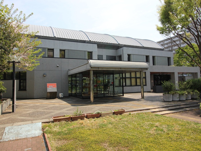 役所　明治市民センター（役所）まで730m