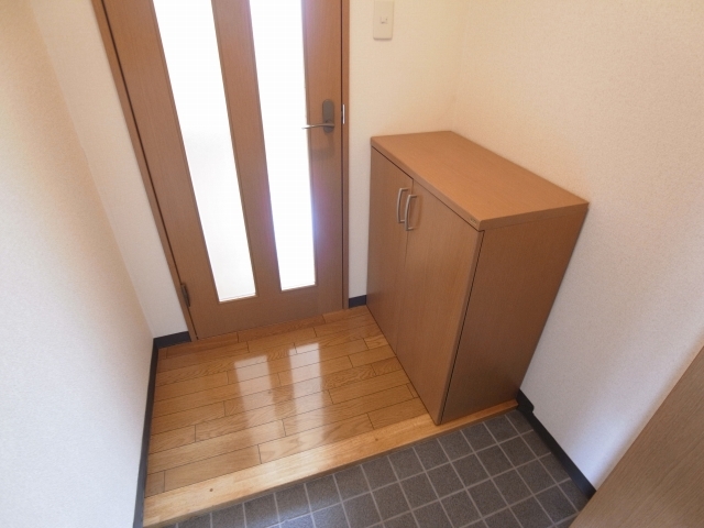 玄関　参考写真