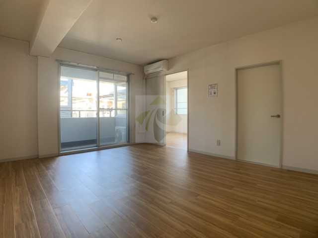 居室・リビング　成加パラシオン