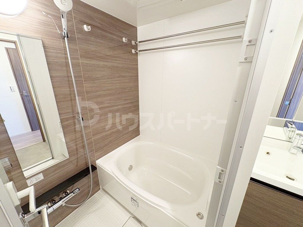 バス・シャワールーム　バス