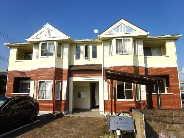 エントランス　外観写真（昼）