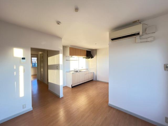 居室・リビング　リビング