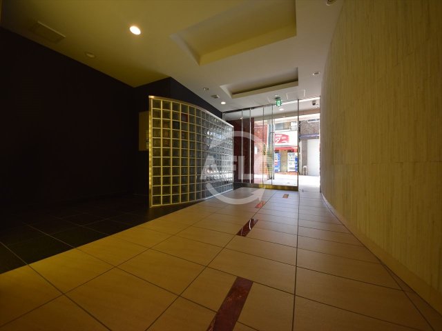ロビー　セレニテ谷町calme　ロビー