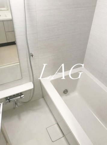 バス・シャワールーム　お風呂です。