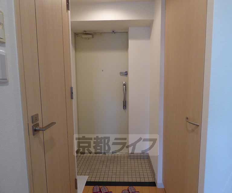 玄関　玄関です。