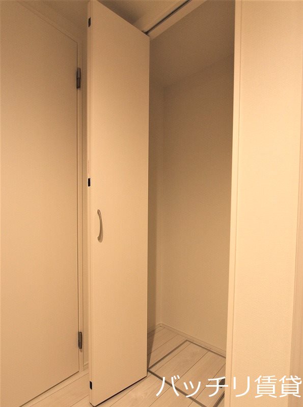 収納　同型タイプの為、現状を優先致します。