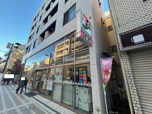 コンビニ　セブンイレブン横浜藤棚商店街店（コンビニ）まで223m