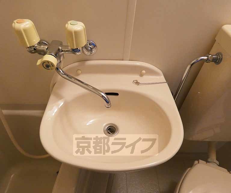 洗面設備　洗面所です。