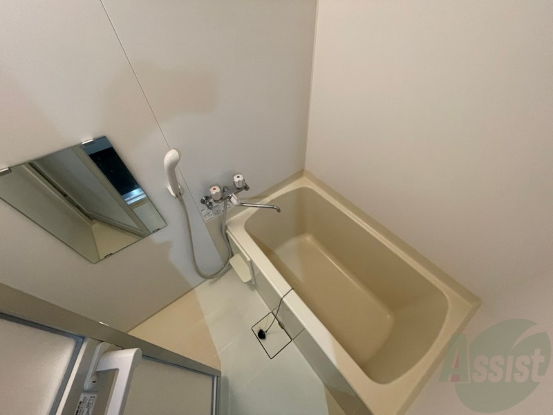 バス・シャワールーム　お風呂です。ゆっくりお風呂につかるのも体に良いですね～