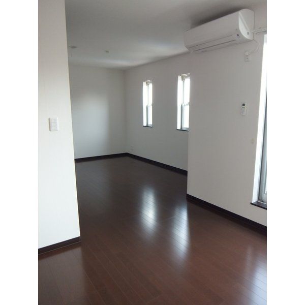 居室・リビング　★広々とした１５．８５帖ＬＤＫ★