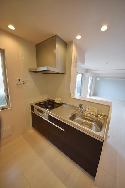 キッチン　3口システムキッチン