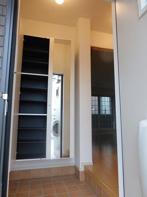 玄関　ゆったりとした玄関です