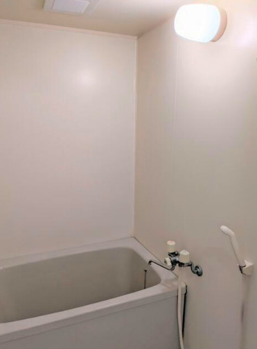 バス・シャワールーム　日々の暮らしに欠かせないお風呂です