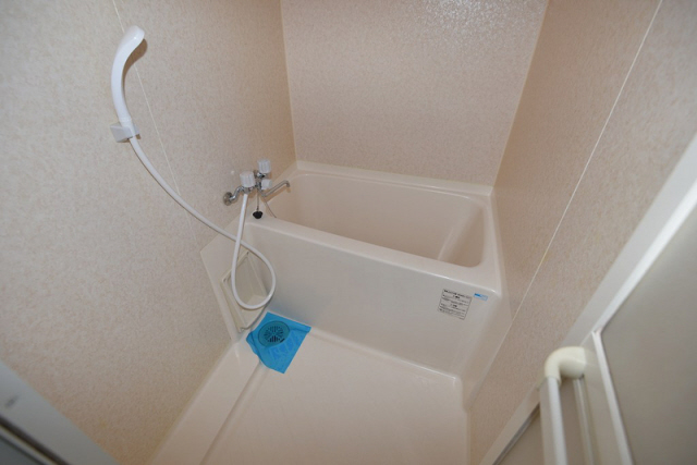 バス・シャワールーム　きれいなお風呂です