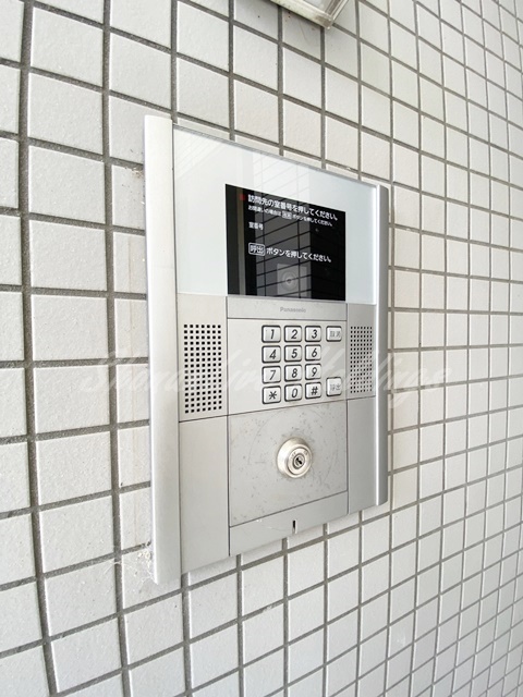 セキュリティ　オートロック完備で防音面も安心♪