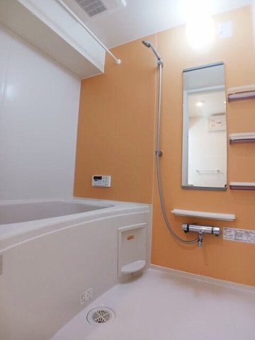 バス・シャワールーム　ゆったり過ごせるお風呂です