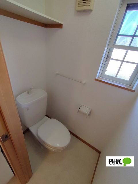 トイレ　同物件別部屋