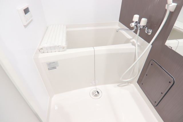 バス・シャワールーム　※別室の参考写真の為、現況優先です。