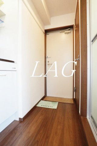 玄関　玄関です。