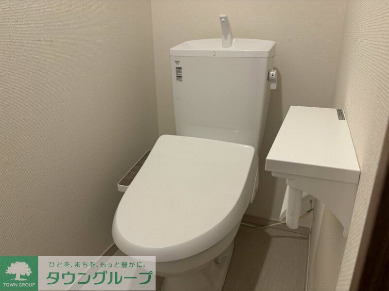 トイレ　トイレ