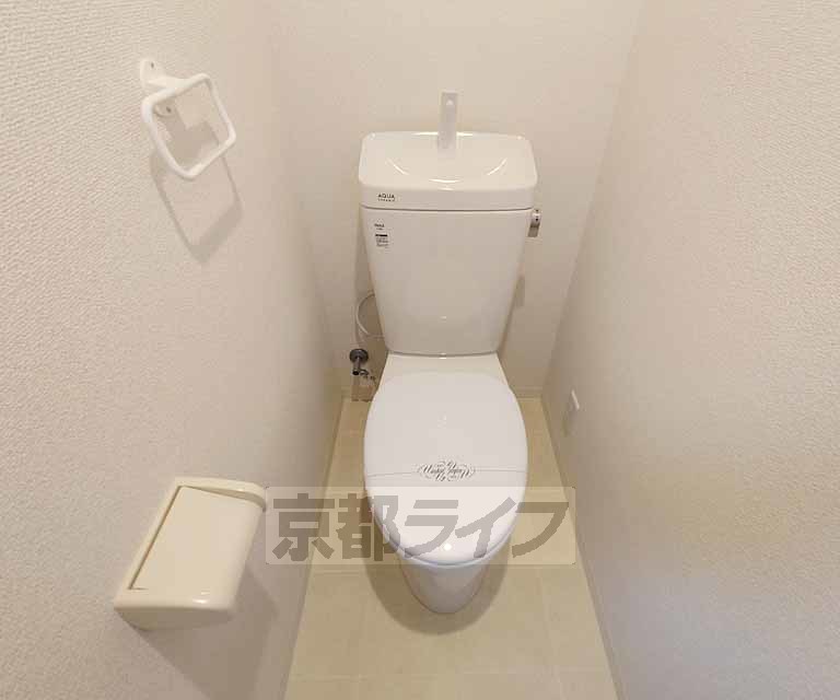 トイレ　独立したトイレ