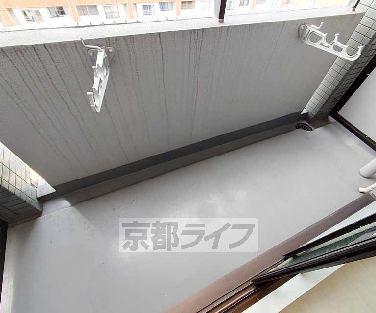 バルコニー　風通しの良いベランダ