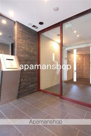 地下鉄長堀鶴見緑地線 西長堀駅 徒歩7分 11階建 築12年の外観写真