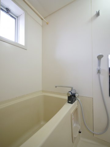 バス・シャワールーム　※写真は別の部屋のものです。