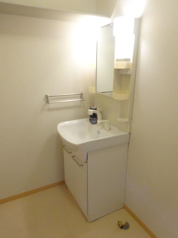 洗面設備　洗髪洗面化粧台