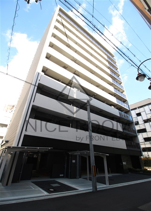 建物外観　ファーストフィオーレ難波クレシア　外観