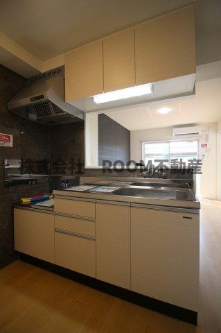 キッチン　キッチンでお料理をお楽しみください