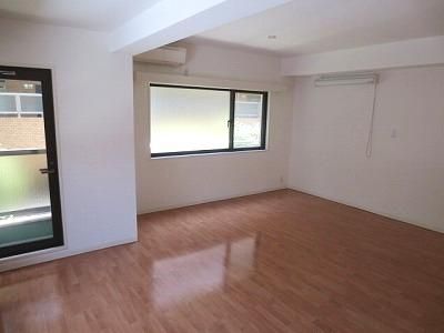 居室・リビング　★広々としたリビング★