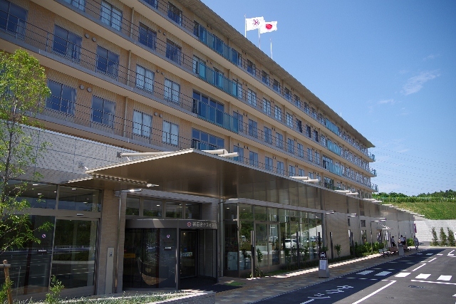 病院　医療法人社団三成会新百合ヶ丘総合病院（病院）まで1430m