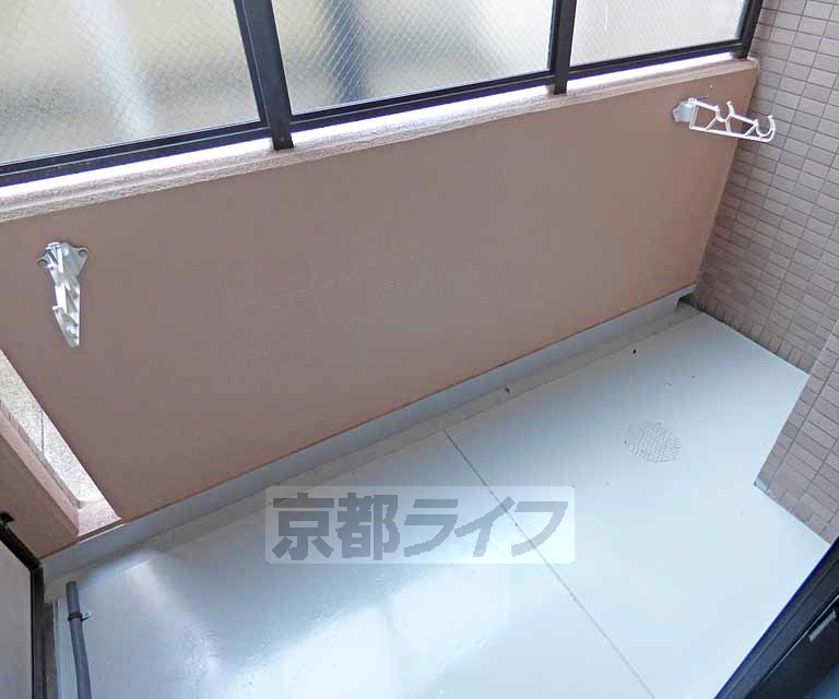 バルコニー　広々としたバルコニーです。