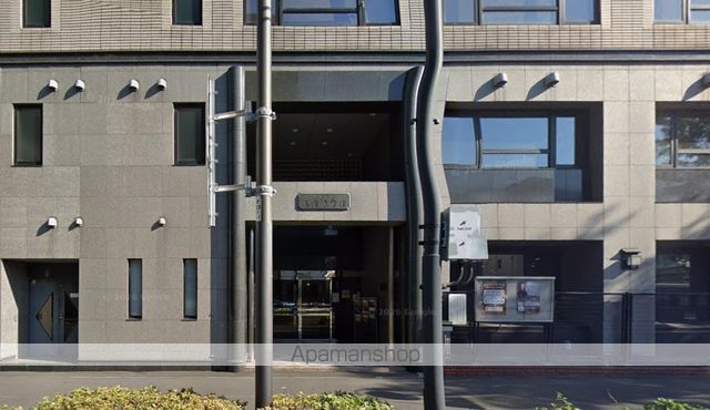 中学校　三室戸学園（中学校）まで748m