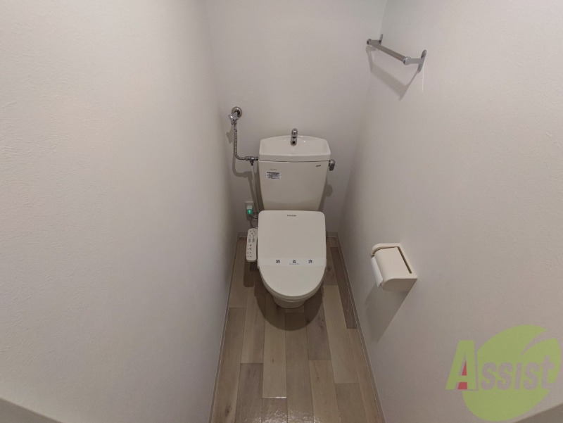 トイレ　こちらはトイレです。清潔感があり、安心して使用できます。