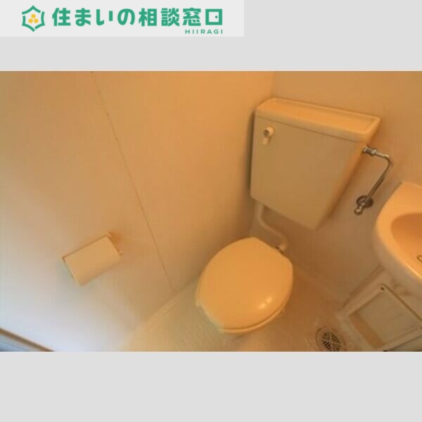 トイレ　同型
