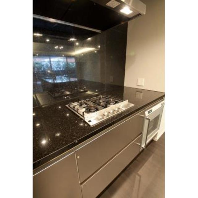 キッチン　※写真は同タイプ住戸です。