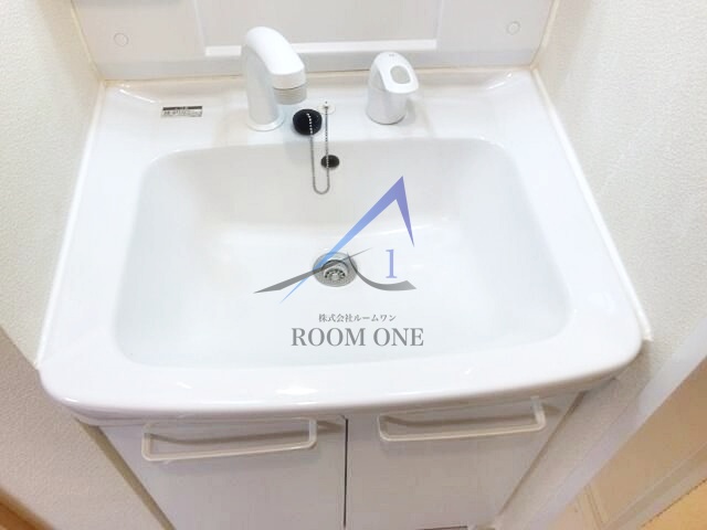 洗面設備　洗面台です。