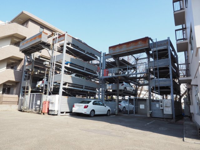 その他　立体駐車場