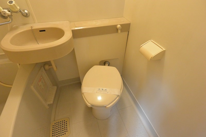 トイレ　トイレ