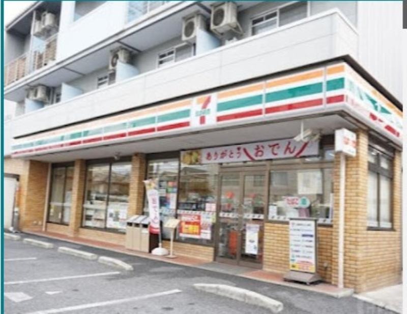 コンビニ　セブンイレブン南吹田3丁目店（コンビニ）まで372m
